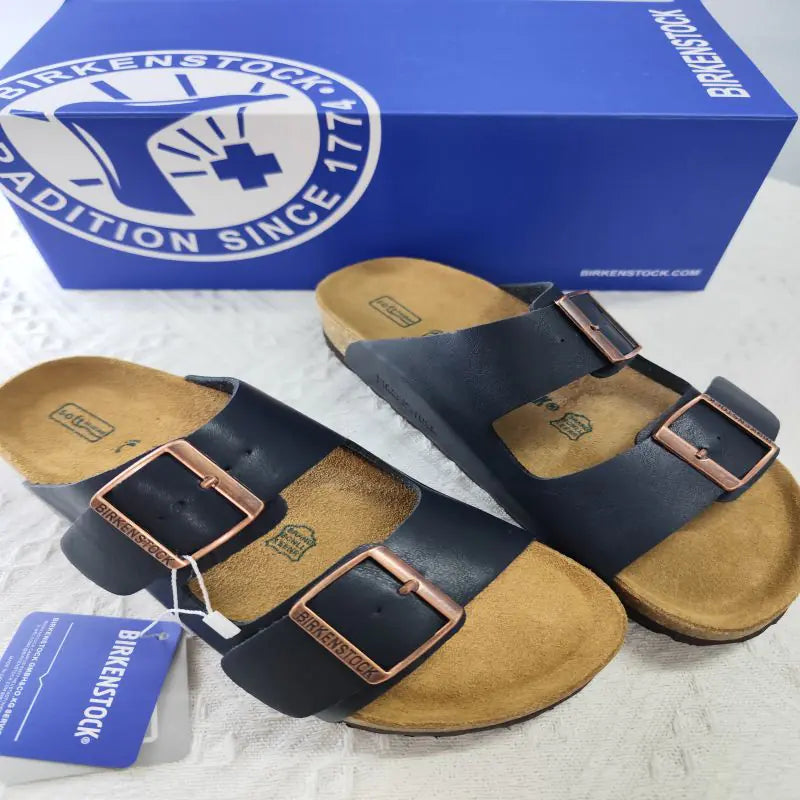 Thick-Soled Unisex Suede Buckle Sandals